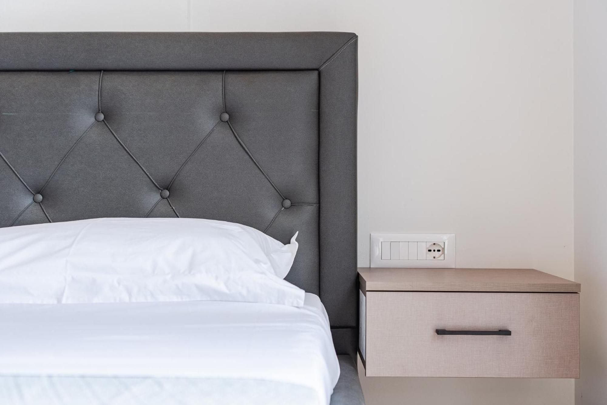 Mumba Apartments By Kondo Stays Тирана Екстериор снимка