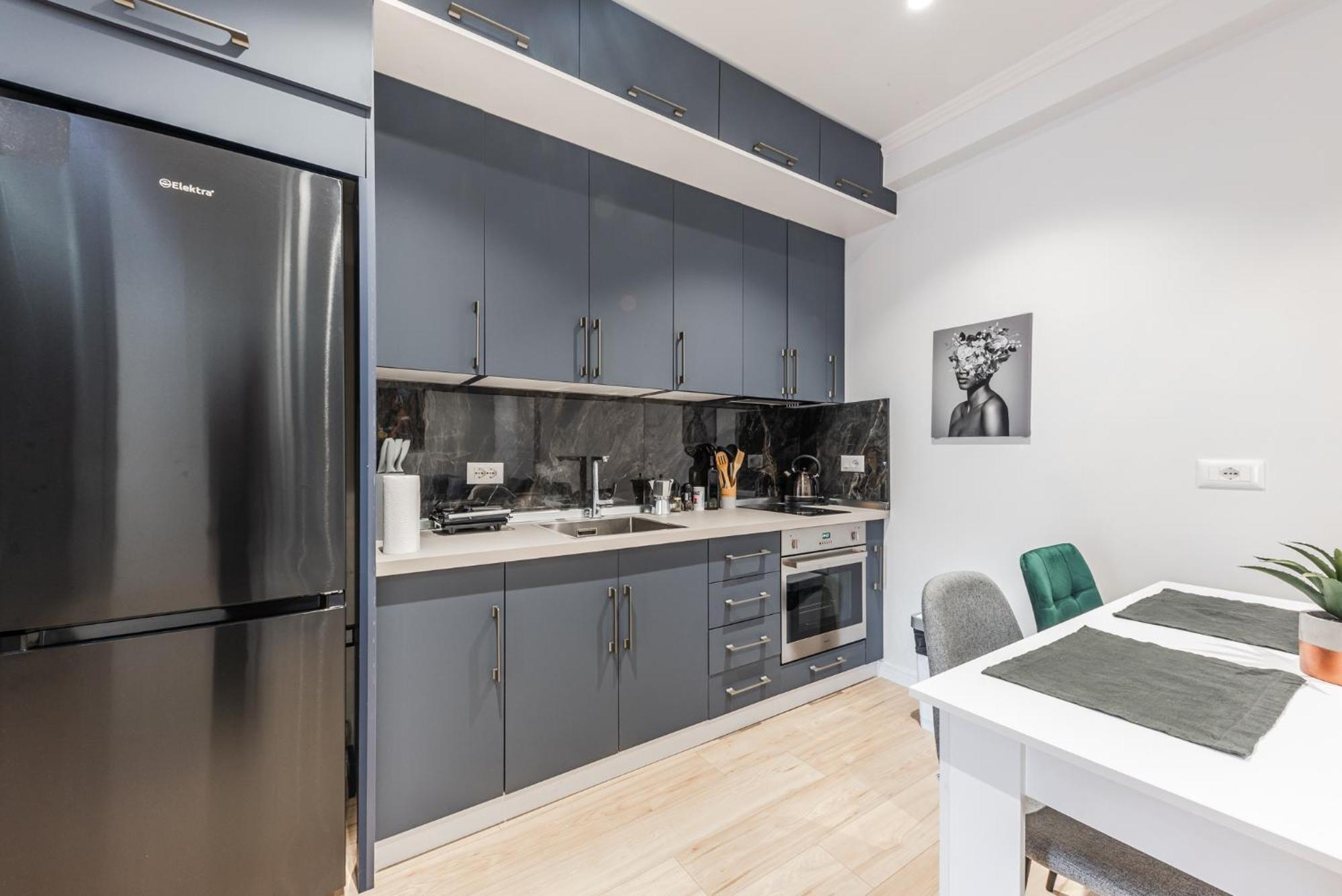 Mumba Apartments By Kondo Stays Тирана Екстериор снимка