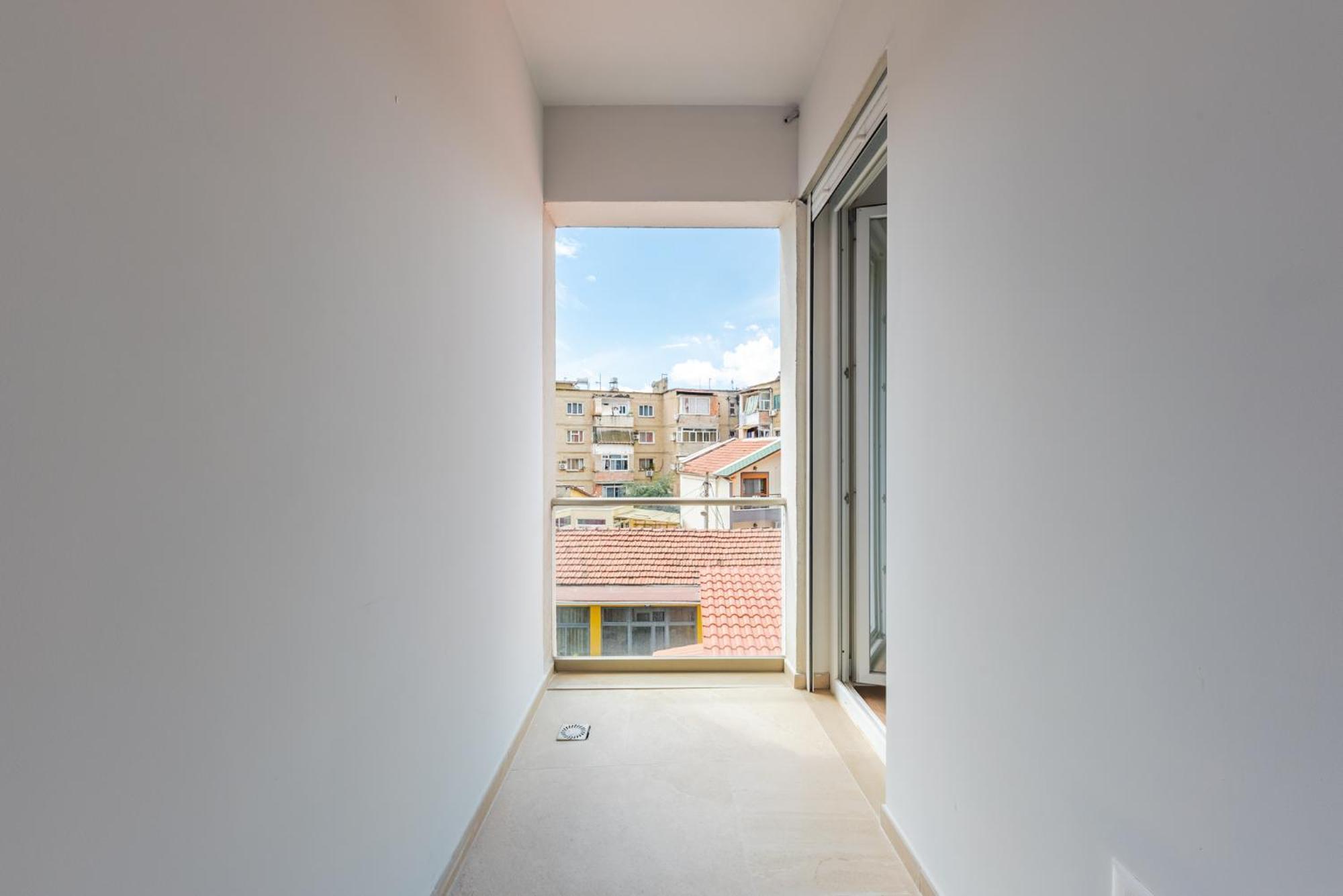 Mumba Apartments By Kondo Stays Тирана Екстериор снимка